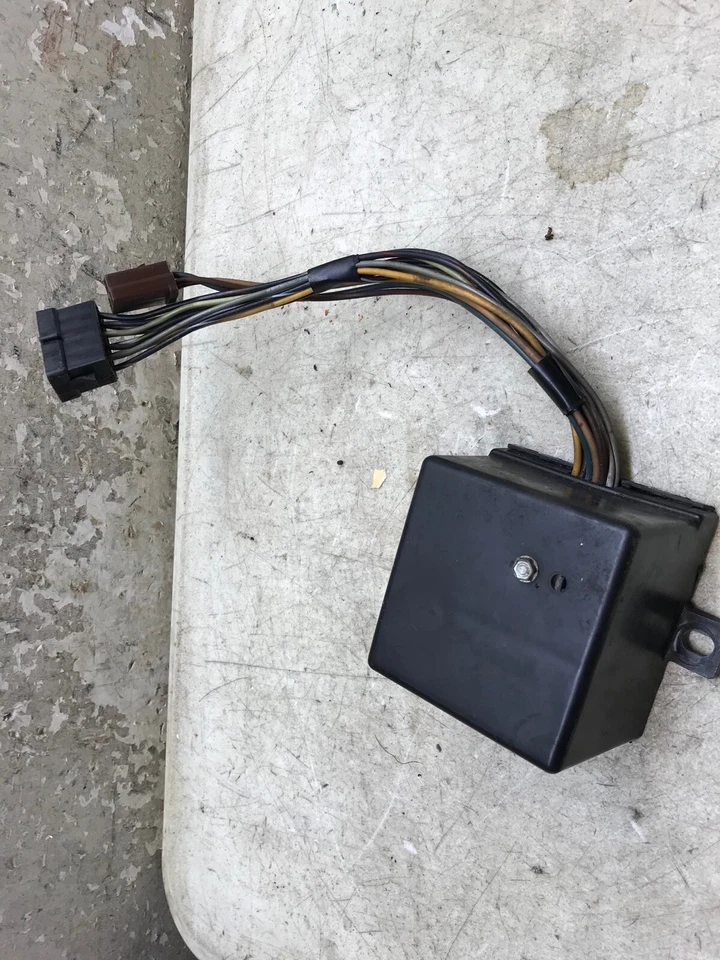 Модуль предотвращения кражи 77 78 79 Cadillac Deville 9349676 - Изображение 2 из 2