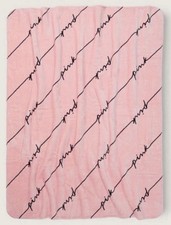 Victoria Secret PINK COZY SHERPA BLANKET 2022 GREY LOGO - NEW