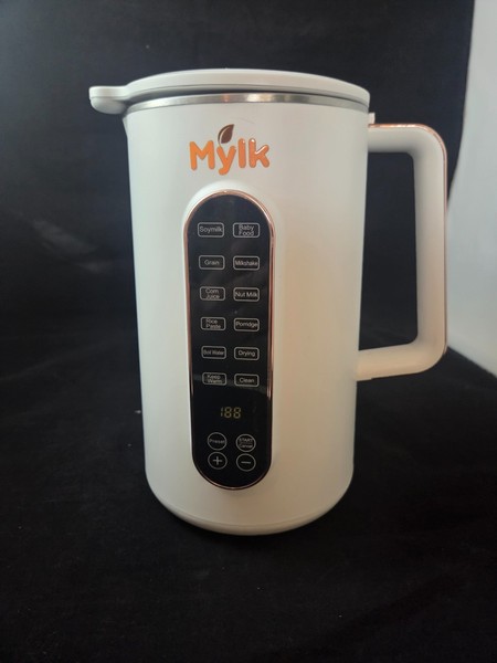 Máquina para hacer plantas de leche de nueces Nutrimylk Mylk