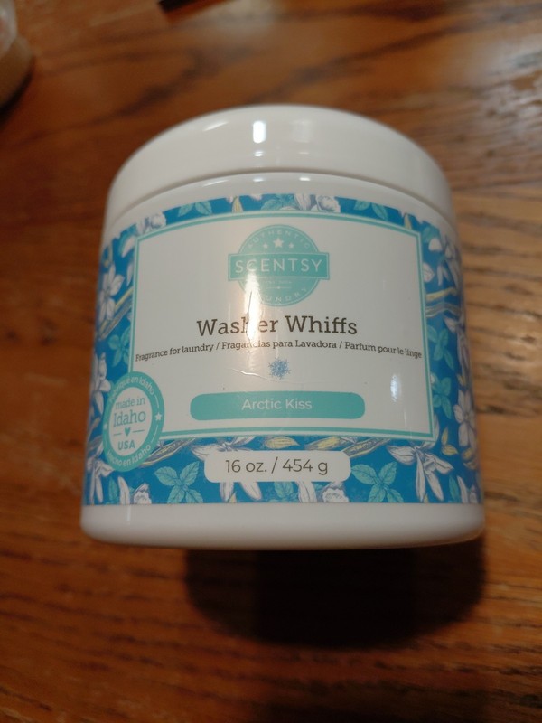 Scentsy Washer Whiffs Arctic Kiss Laundry Fragrance, 16 oz