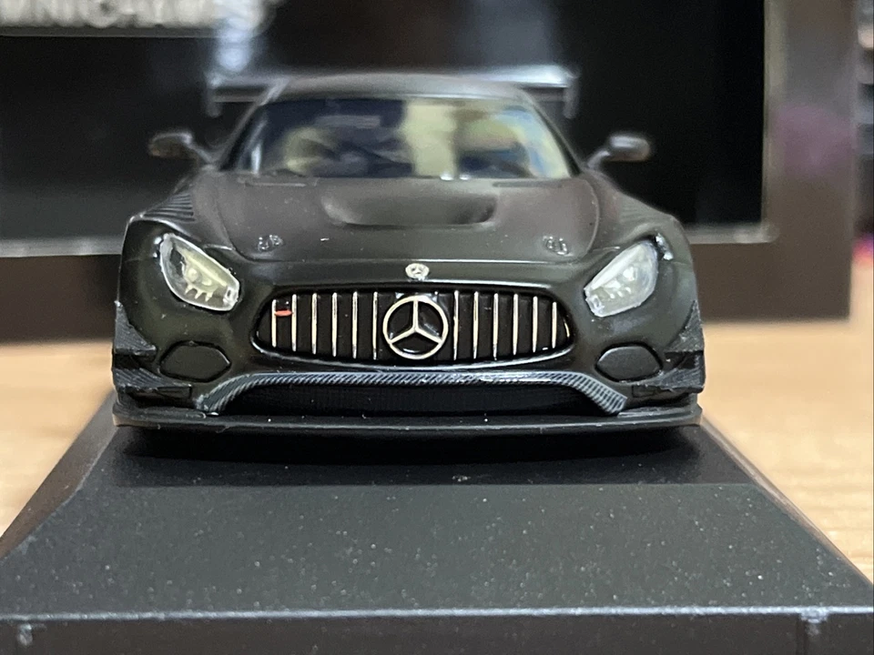 Mercedes AMG GT3 1:43 Minichamps - Immagine 2 di 4