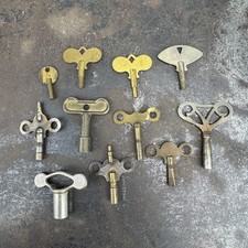 11x Vintage Clock Winding Keys - Brass & Stee...