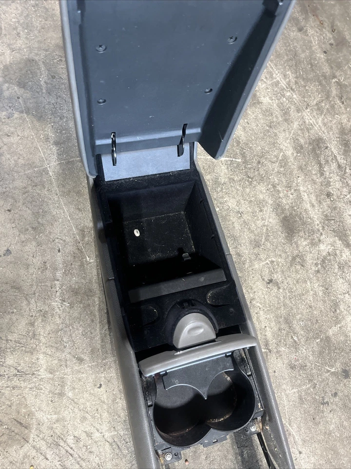 2010 To 2013 INFINITI G37 Sedan CENTER ARM REST Ten Color OEM - Image 4 of 4