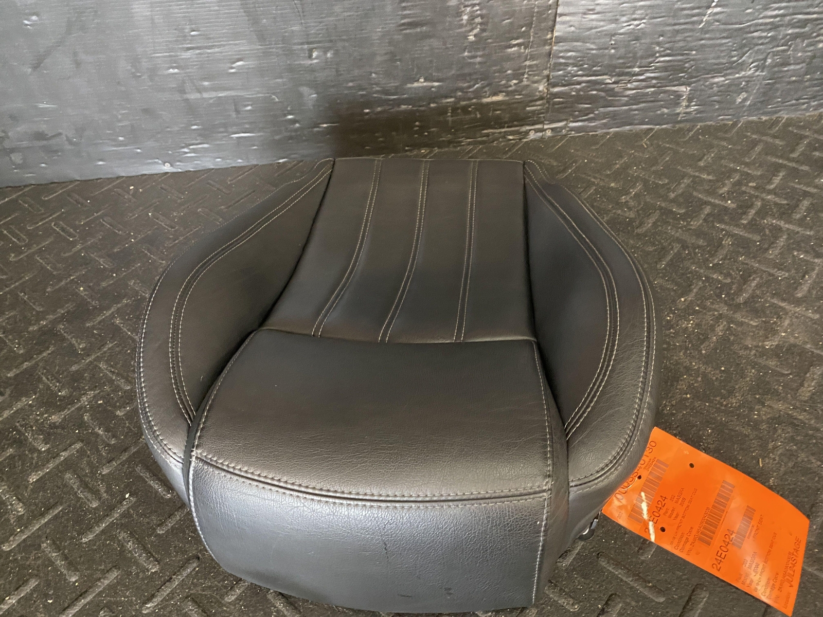 08-19 MASERATI GRANTURISMO FRONT DRIVER LEFT SEAT BOTTOM CUSHION BLACK LEATHER