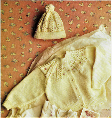 Baby Strickmuster Rosenknospe Cardigan & Mütze 4-lagig passt 18-22 Zoll B41