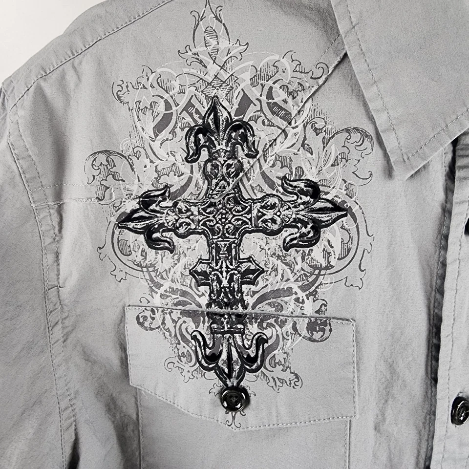 Camisa arcaica para hombre grande con botones gris manga larga diseño de logotipo Foto 4 de 4