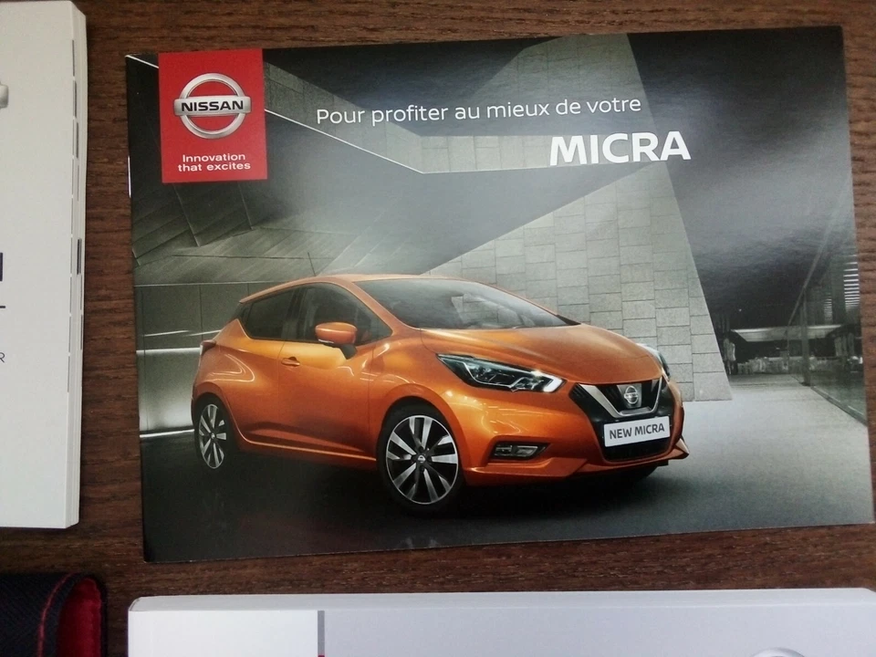 Notice Nissan Micra. 09/2020. Neuf.  - Photo 2/4