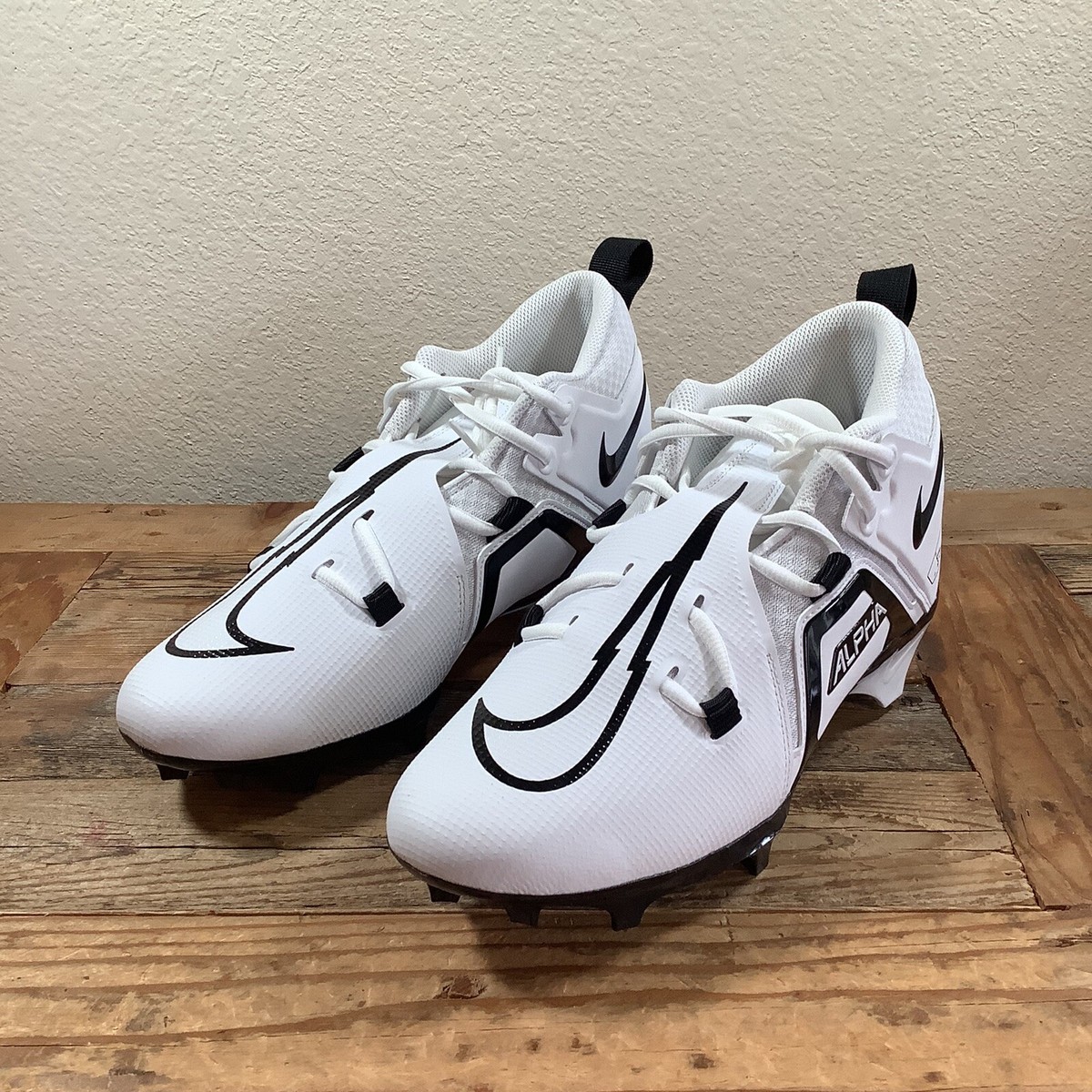 Nike Alpha Menace Pro 3 Football Cleats Men Size 10.5 White 