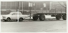 23x11cm Orig Archiv Foto um 1989 Auto "Trabbi Trabant mit Anhänger Optik" photo