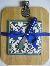 Wooden Cutting Board Hospitality Pineapple Cheese Spreader Knife Gift Set