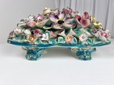 Italian Capodimonte Centerpiece Floral Roses Gold Luxury Porcelain Art Object 