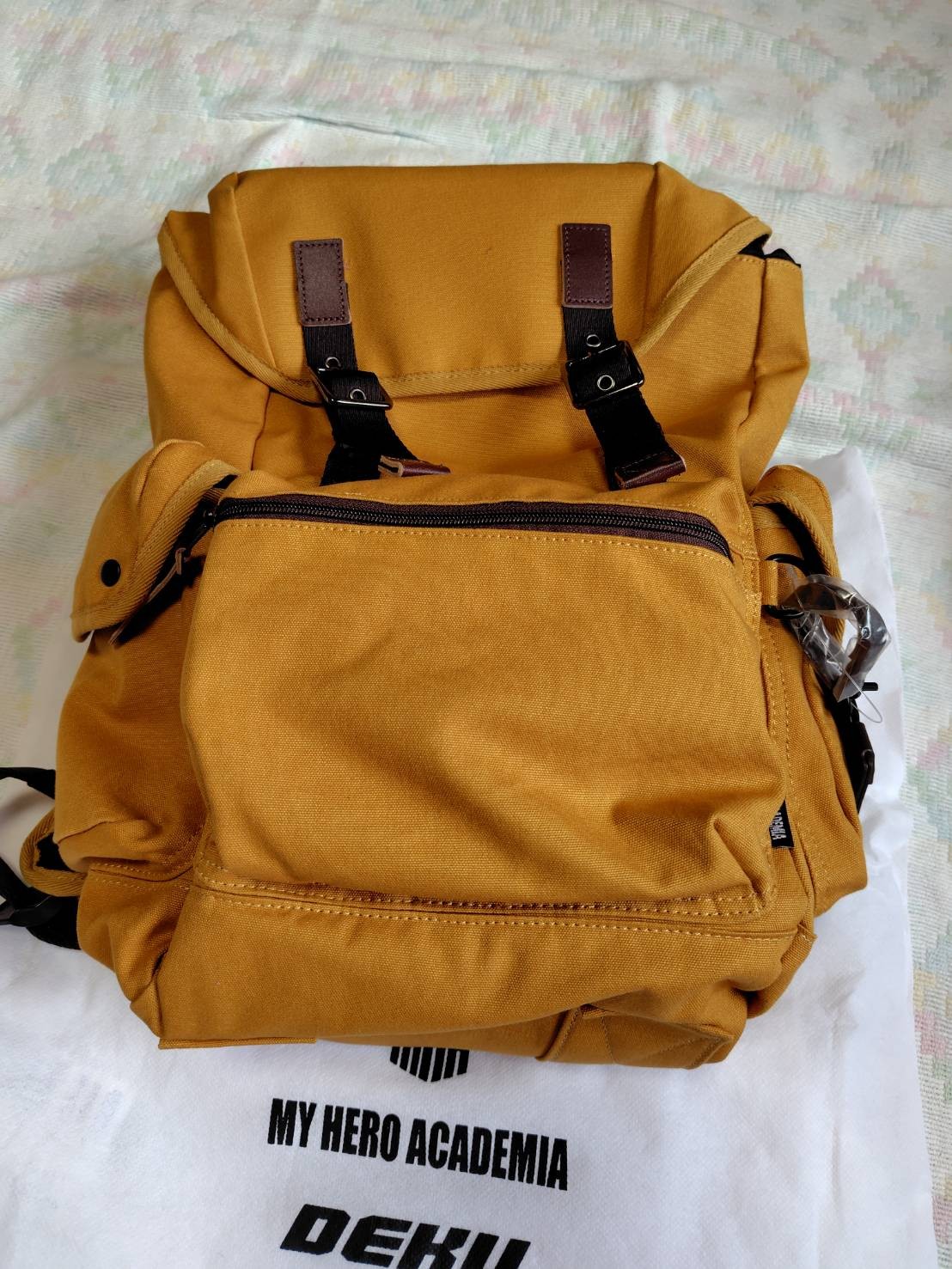 Mochila LOWARD Deku My Hero Academia Interior Verde 18.4L W28 H47 D14 Japón Envío Gratis