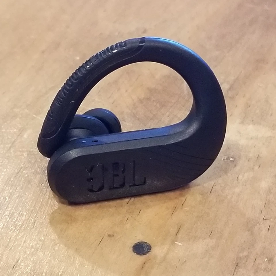 JBL Endurance Peak 3 TWS Replacement RIGHT EAR BUD ONLY - Image 4 of 4