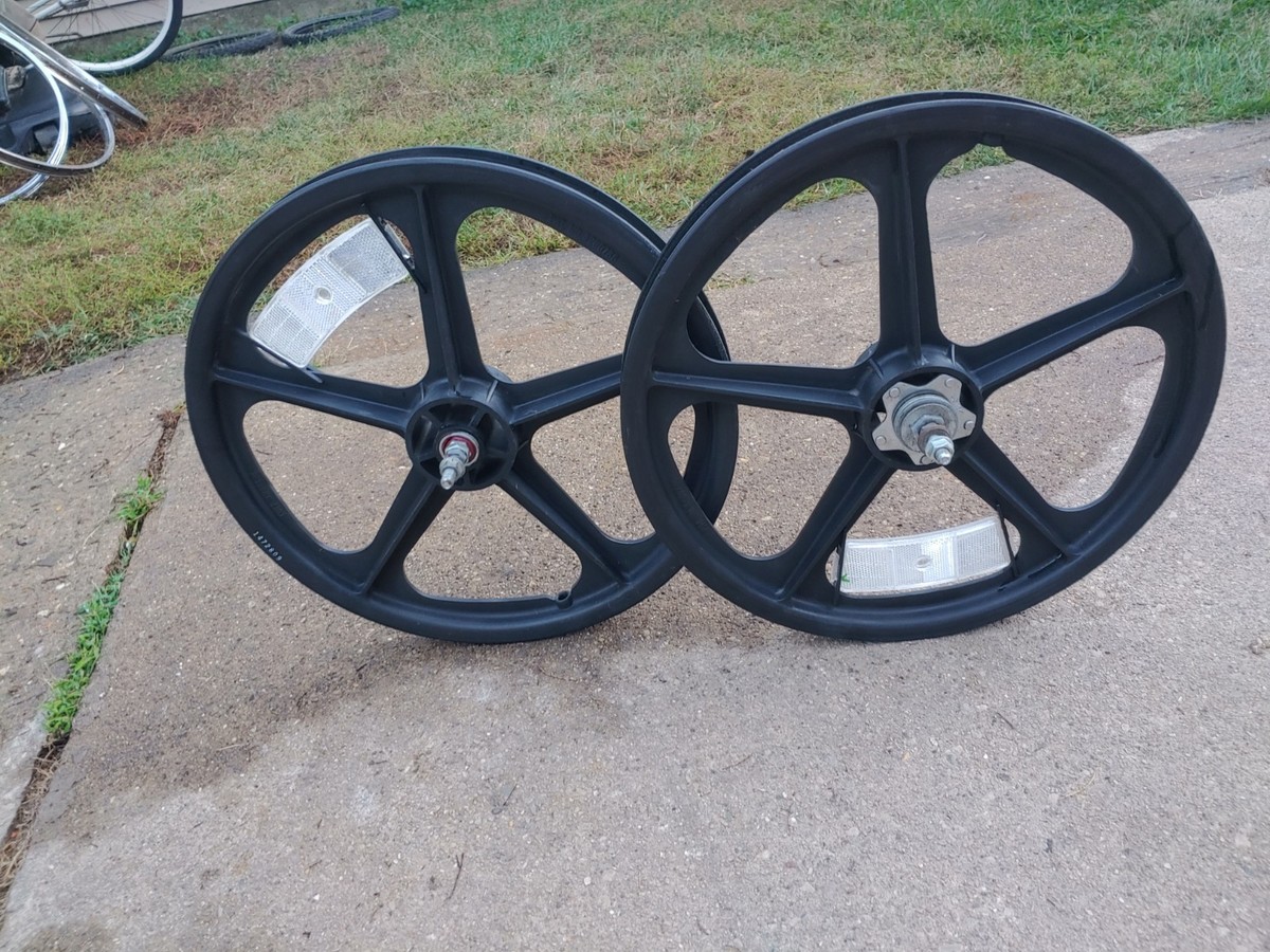 Retro Skyway Tuff Wheel II BMX 20 Mag Wheels 80s 90s Suntour