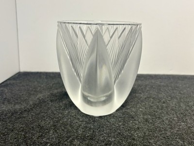 Lalique France Crystal Thebes Vase 4 5/8 Inches High Mint Condition NEW