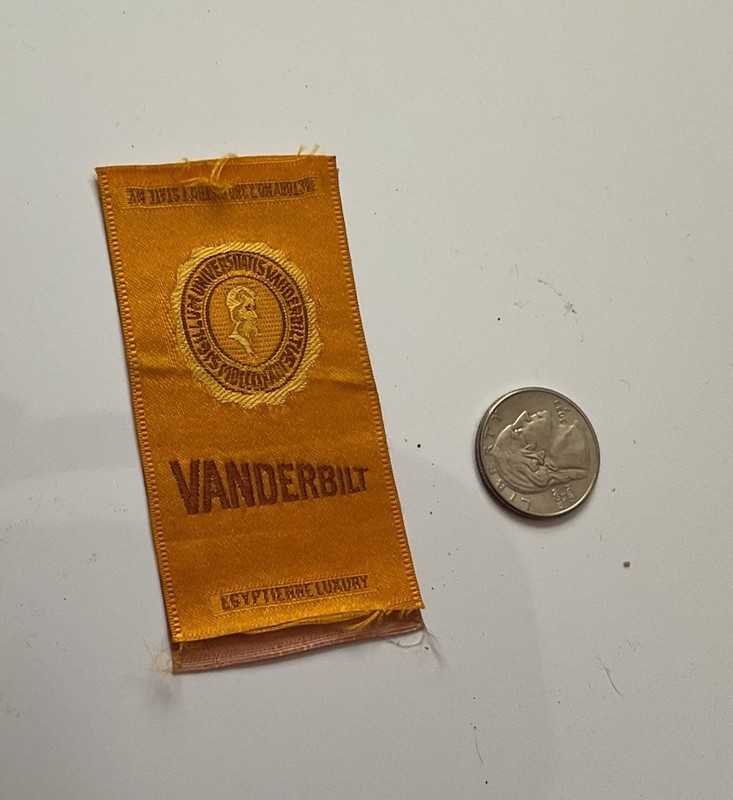 1910 VANDERBILT UNIVERSITY Egyptienne Luxury College Silk Flag