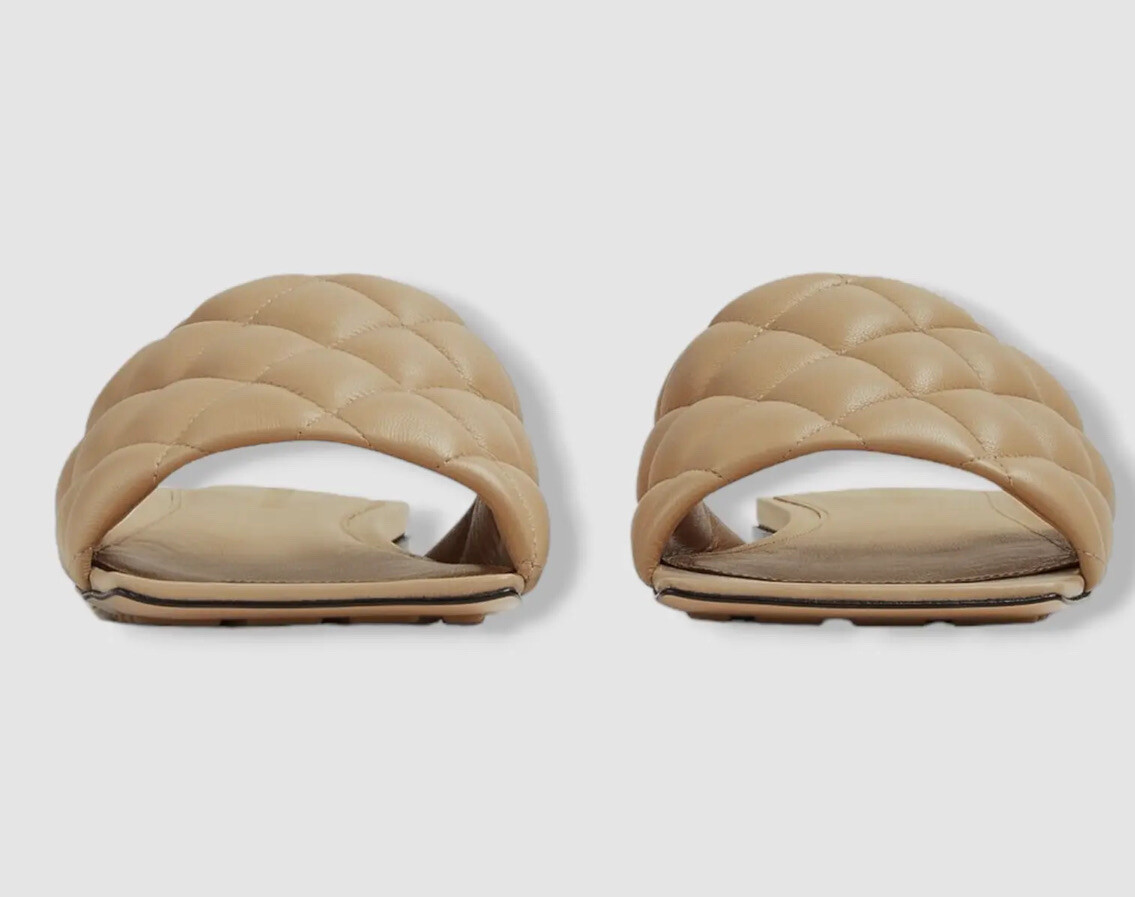 ボッテガヴェネタ Bottega Veneta Flat Sandals $990 Bottega Veneta Women's Beige Padded Flat Sandals Shoes