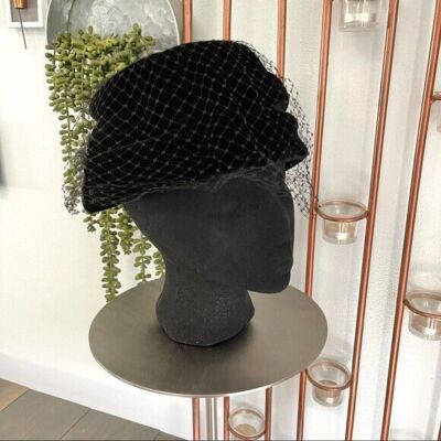 Vintage Toque Netted Hat Black Velvet | eBay display picture 1