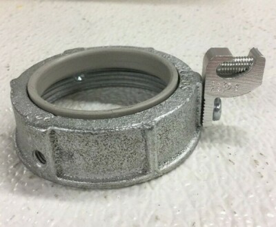 Crouse Hinds (Eaton) GLL6 2" Ground Bushing Lay-in Lug Conduit Fitting