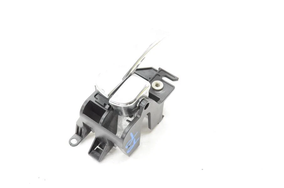 2005-2007 NISSAN XTERRA 4.0L RWD PASSENGER RIGHT REAR INTERIOR DOOR HANDLE Foto 3 de 4