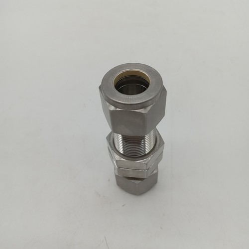 Swagelok SS-810-61 Schottverschraubung - Bild 4 von 4
