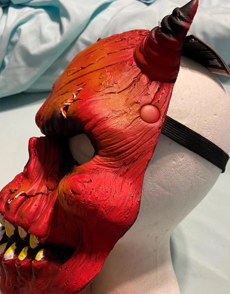 Red Devil Forum Horror Foam Latex Mask Universal Studios Costume Half NWT Scary - Image 3 of 4