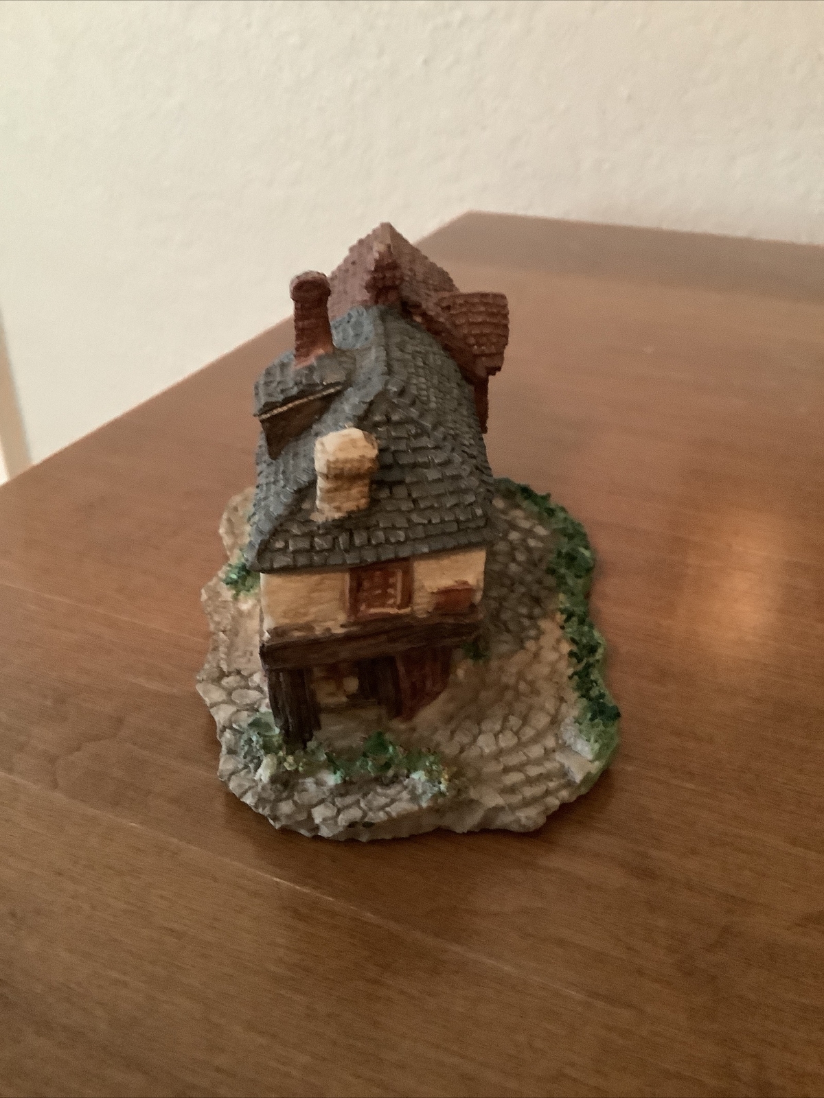 Picture 2 of 6