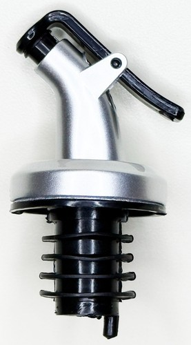 Liquor Wine Olive Oil Vinegar Bottle Pourer Stopper Spout Free Shipping - Picture 2 of 5