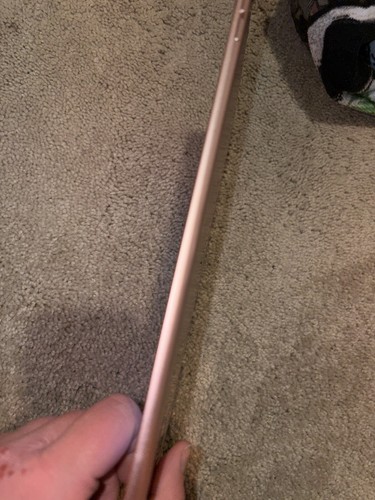 iPad Pro 1st gen 9.7 Inch 32GB Model A1673 Working Condition, Cracked Screen - Afbeelding 4 van 12