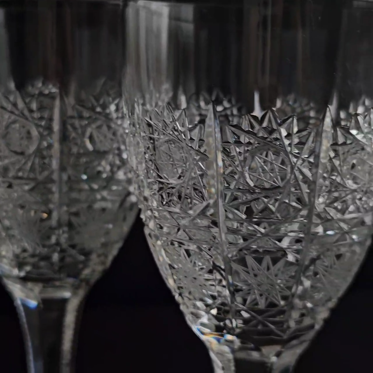 Bohemian Czech 6 oz (180 ml) Crystal Wine Glass Hand Cut Queen