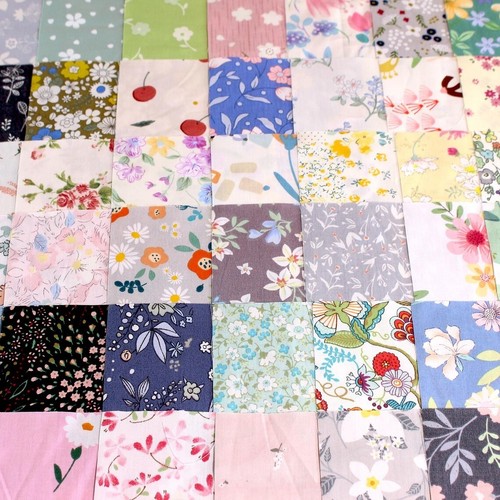 100 Floral Cotton Fabric 4" Precut Squares Quilting Sewing DIY Patchwork Charm - Picture 2 of 7