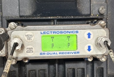 Lectrosonics SRa (SRA5P) Dual UHF Wireless Receiver  Block 20 w/ Unislot Adapter