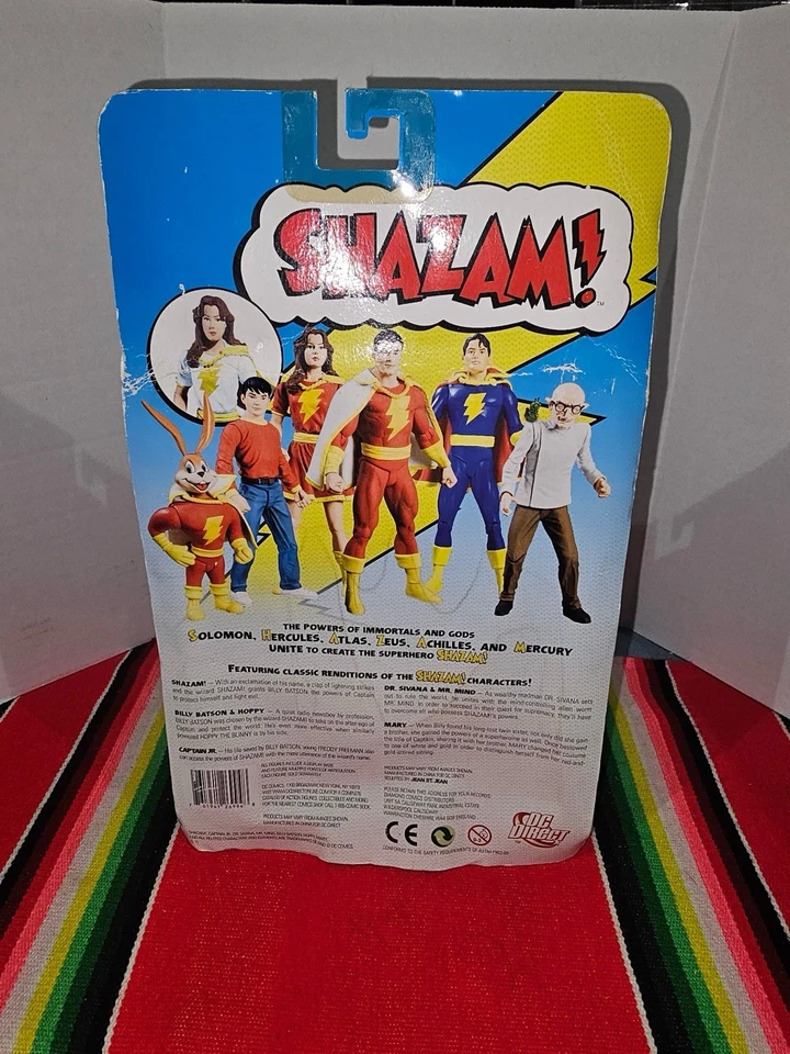 2007系列1 SHAZAM 7英寸可动人偶DC直销收藏品漫画玩具 — 第 3/4 张图片