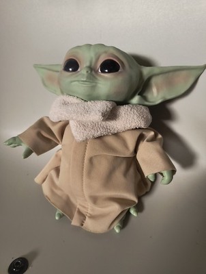 Hasbro Star Wars The Child Grogu Baby Yoda Actionfigur Soundeffekte, 25cm