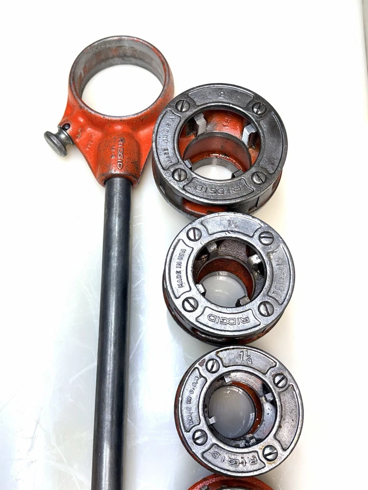 RIDGID 12-R Pipe Threader 6-Pc. Die Set 1/2” - 2" with Ratchet + Handle Nice BG3 - Image 2 of 4