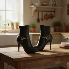 Women 2 Boot Gold Metal Chain Bracelet Shoe Anklet Black Widow Spider Charm 2PCS