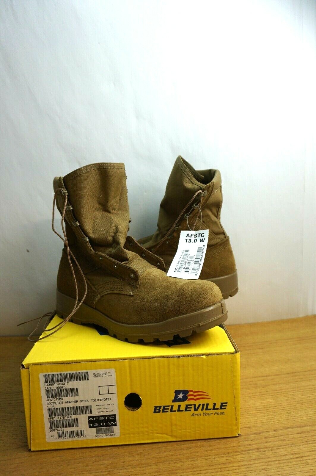 NEW Belleville Steel Toe Boots Size 13W 
