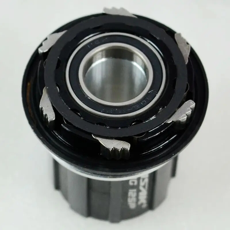 Foto 22 di 24