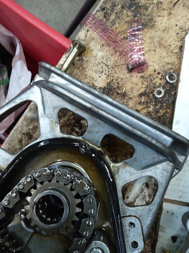 2000 Polaris 550 Trail touring transmission R - Picture 8 of 11