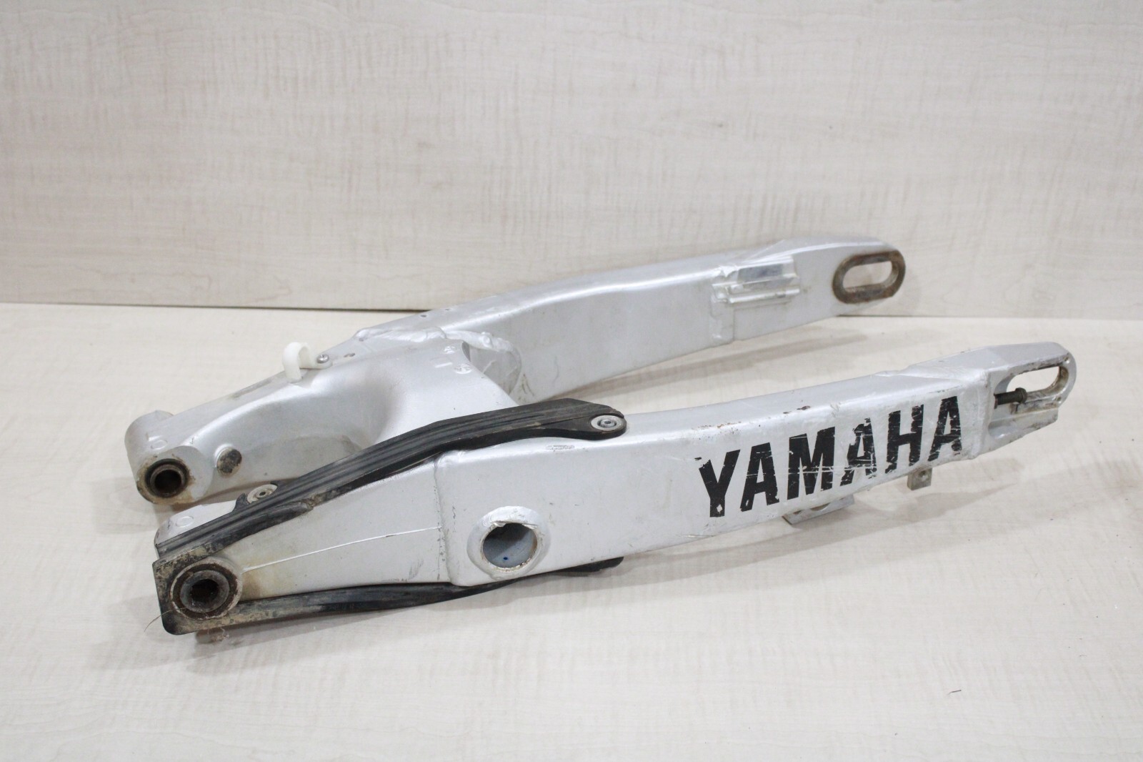 2001 YAMAHA YZ250 SWING ARM 5MV221100000 FITS 20002001 YZ250 eBay