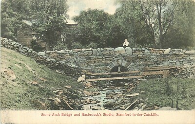 STAMFORD NY HASBROUCK'S STUDIO & STUDIO ARCH BRIDGE 1914 POSTCARD