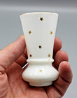 ANCIEN PETIT VASE OPALINE VERRE OPALIN BLANC OR ETOILES NAPOLEON III CHARLES X