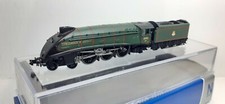 N Gauge Dapol A4 2S-008-001 BR Green 'Commonwealth of Australia'
