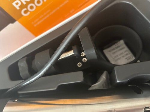 Anova sous vide Precision Cooker -Gently used Original packaging and paperwork - Picture 11 of 15