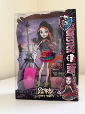 MONSTER HIGH SCARIS CITY OF FRIGHTS SKELITA CALAVERAS DOLL BRAND NEW 2012 Y0377