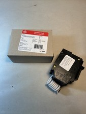 GE THQB1120GFT 20A 120V AC 1-Pole Bolt-On GFI/RCD Circuit Breaker