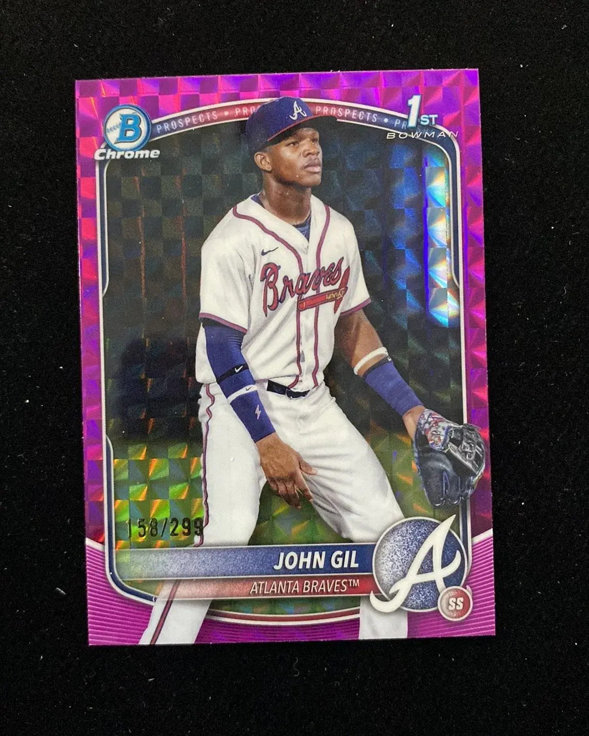 2025 Topps Bowman Chrome 1st Prospects Fuchsia Geometric John Gil 158/299 999