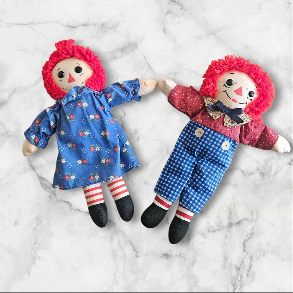 Pareja de muñecas de tela Hasbro Raggedy Ann & Andy de colección etiqueta I Love You 12 pulgadas Foto 3 de 4