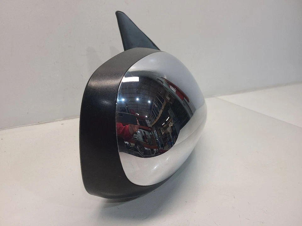 Espejo retrovisor derecho pasajero Toyota Tundra 2004-06 (doble cabina/SR5) - potencia sin calefacción Foto 4 de 4