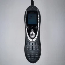 Logitech Harmony 880 Advanced Universal Remote Control  W/battery NO CHARGER